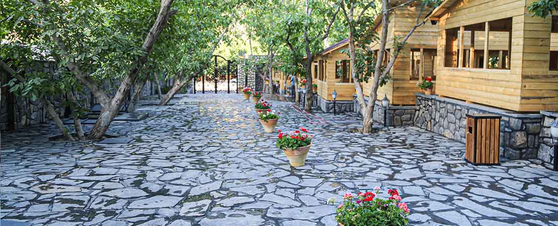 باغ رستوران در شمال تهران